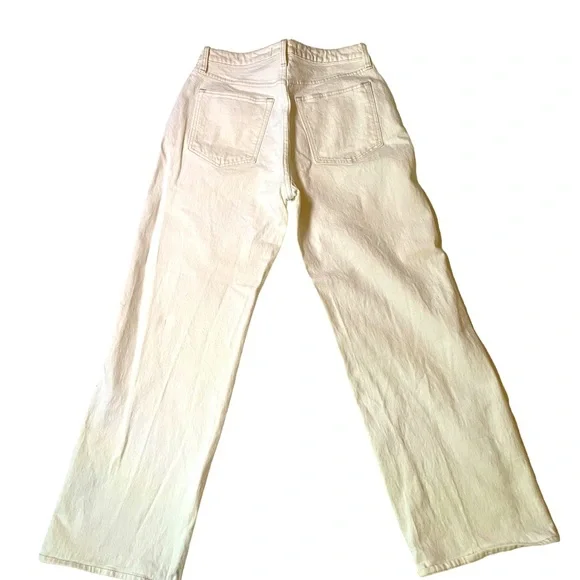 Abercrombie & Fitch - The 90s Relaxed Jean - High Rise - Picture 2 of 4